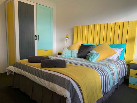 Stylish Colourfull Getaway - Accommodation Brunswick Heads 6