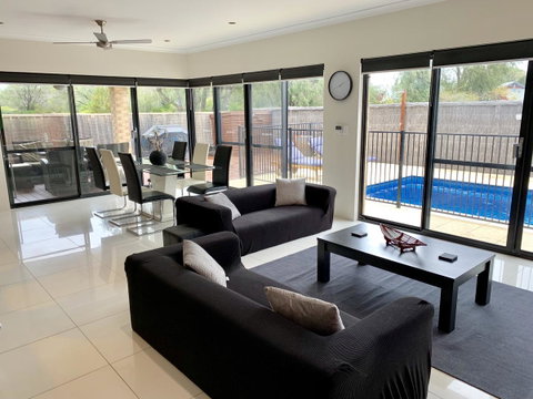 The CÃ©ad MÃ­le FÃ¡ilte Busselton - Accommodation Brunswick Heads 0