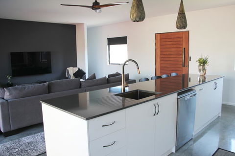 Bayside Luxury Escape Busselton - Accommodation Brunswick Heads 7