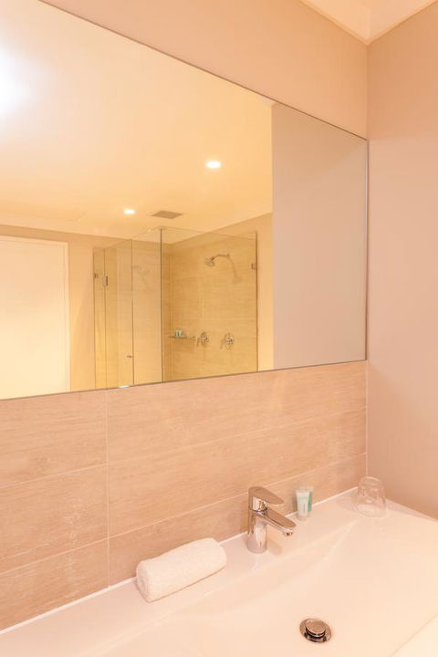 The Marina Hotel - Mindarie - Accommodation Brunswick Heads 13