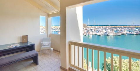 The Marina Hotel - Mindarie - Accommodation Brunswick Heads 9