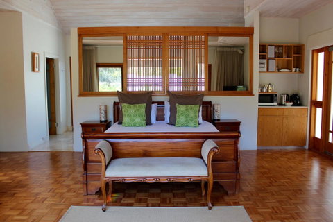 Moana Spa Villas - Prime Yallingup Location - Accommodation Brunswick Heads 3