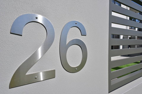 Modern Apartment Redcliffe Near Perth Airport: 0126 - Accommodation Brunswick Heads 23