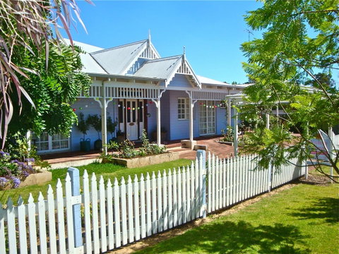 Lanterns Retreats - Accommodation Brunswick Heads 1