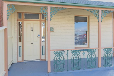 4 Bedroom House - Hobart CBD - Free Parking - Free WIFI - Accommodation Brunswick Heads 25