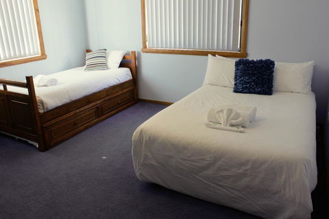 Mermaids Of Bicheno - Accommodation Brunswick Heads 8