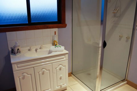 Mermaids Of Bicheno - Accommodation Brunswick Heads 14