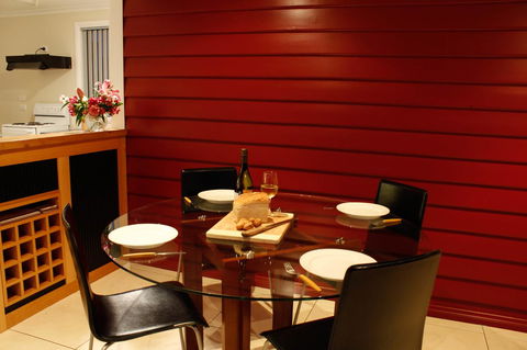 Mermaids Of Bicheno - Accommodation Brunswick Heads 4