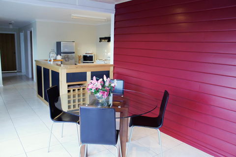 Mermaids Of Bicheno - Accommodation Brunswick Heads 3