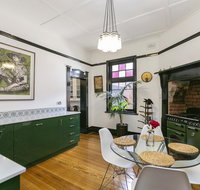 Insomnia on Elizabeth - Accommodation Brunswick Heads