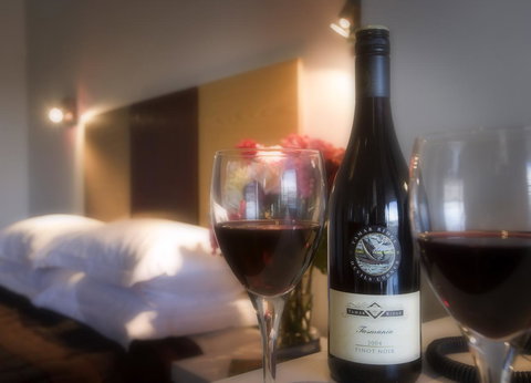 Auldington Hotel - Accommodation Brunswick Heads 35