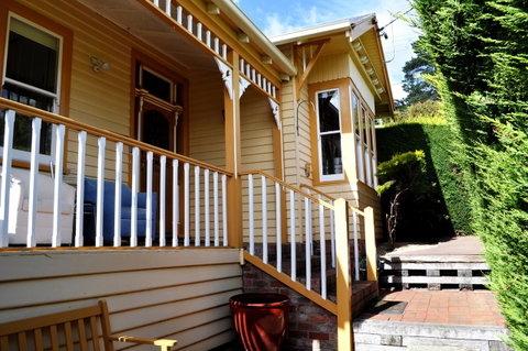Belton Apartments-Hedge Cottage - Accommodation Brunswick Heads 3