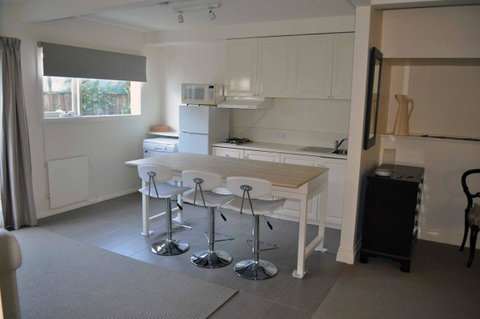 Belton Apartments-Hedge Cottage - Accommodation Brunswick Heads 32