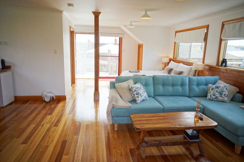 @ The Beach & Not Quite @ The Beach Holiday Cottages - Stanley - Accommodation Brunswick Heads 5