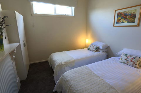 @ The Beach & Not Quite @ The Beach Holiday Cottages - Stanley - Accommodation Brunswick Heads 23