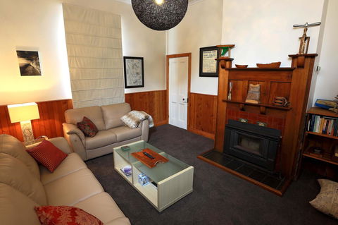 @ The Beach & Not Quite @ The Beach Holiday Cottages - Stanley - Accommodation Brunswick Heads 13