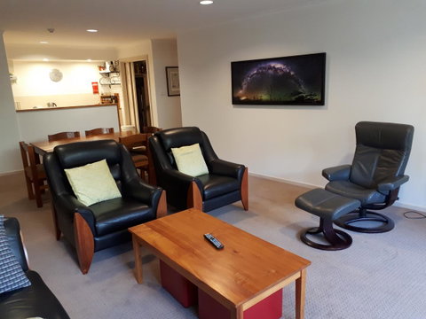 Jenatt Apartments Salamanca - Accommodation Brunswick Heads 15