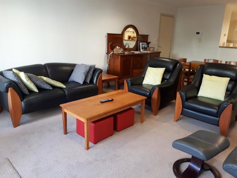 Jenatt Apartments Salamanca - Accommodation Brunswick Heads 8