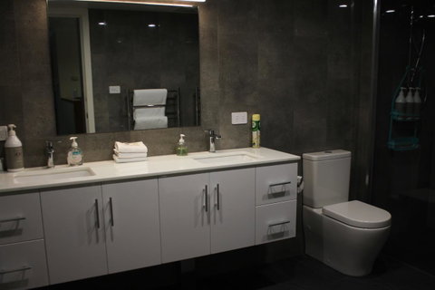 Jenatt Apartments Salamanca - Accommodation Brunswick Heads 39