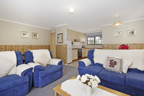 Oak Cottage - Tudor Village Unit 5 - Accommodation Brunswick Heads 2