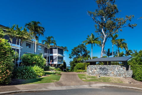 Oasis 22 - Hamilton Island - Accommodation Brunswick Heads 2
