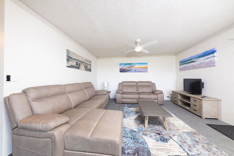 Ocean Crest 10 - Accommodation Brunswick Heads 2