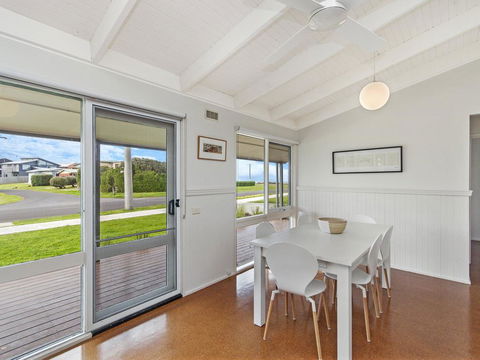 Ocean Spray Retreat - Accommodation Brunswick Heads 2