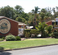 Old Coach Motor Inn Echuca - Accommodation Brunswick Heads