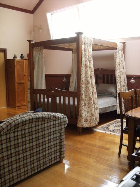 Old School B & B - Accommodation Brunswick Heads 3