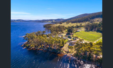 On The Huon River - Accommodation Brunswick Heads 2