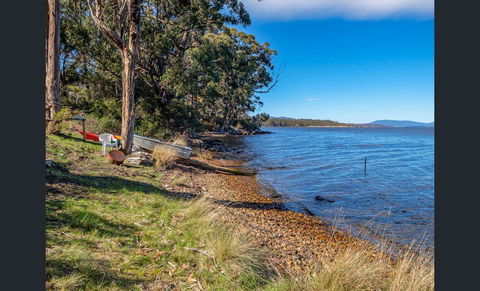 On The Huon River - Accommodation Brunswick Heads 1