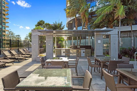 Oracle - 5 Star Luxury - Level 25 - Accommodation Brunswick Heads 3