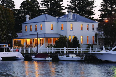 Oscars Waterfront Boutique Hotel - Accommodation Brunswick Heads 3
