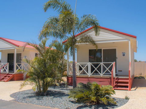 Outback Oasis Caravan Park - Accommodation Brunswick Heads 0