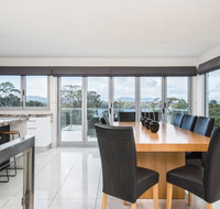 Paradise Point - Tamar Valley 14 Persons Residence with pool - Accommodation Brunswick Heads