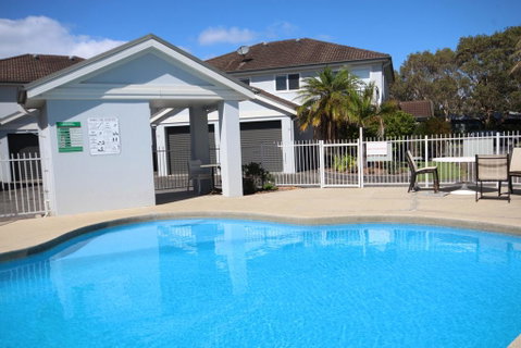 Paradise Waters - No. 19 - Accommodation Brunswick Heads 0