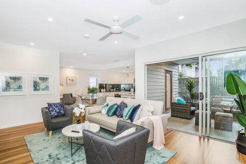 Park Avenue Townhouse Retreat Brisbane Sleeps 10 - Accommodation Brunswick Heads 0