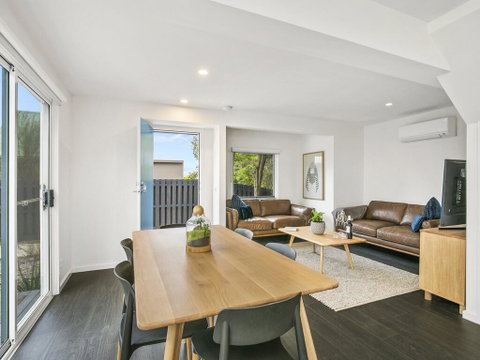 Point Roadknight Villa 3 - Accommodation Brunswick Heads 1