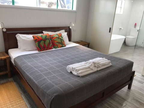 Port Douglas Penthouse Suite - Accommodation Brunswick Heads 1