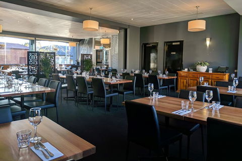 Prince Of Wales Hotel - Accommodation Brunswick Heads 1