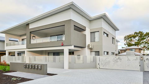 Quiet Garden City Unit - Free WiFi & Parking - Accommodation Brunswick Heads 2