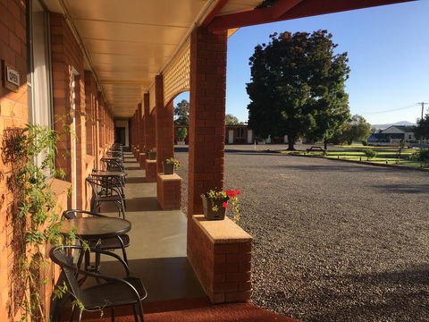 Quirindi Sunflower Motor Inn - Accommodation Brunswick Heads 2