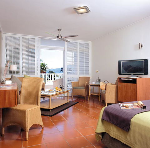 Ramada By Wyndham Cairns City Centre - Accommodation Brunswick Heads 1