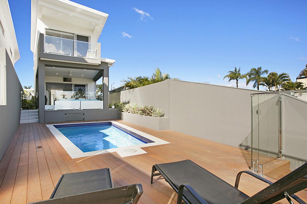 Bundall QLD Accommodation Brunswick Heads