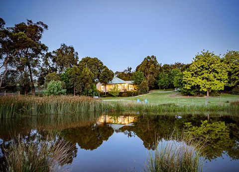 Raynella Alpaca Farmstay - Accommodation Brunswick Heads 0