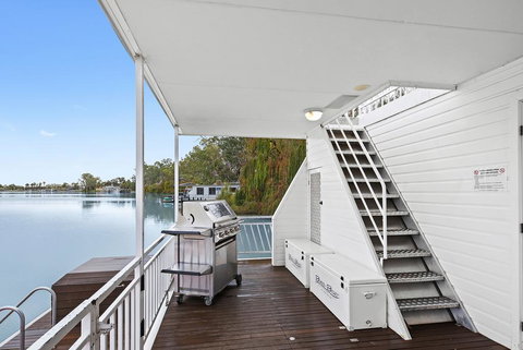 Renmark River Villas And Boats & Bedzzz - Accommodation Brunswick Heads 2