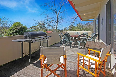 REST ASHORE At MOLLYMOOK - Accommodation Brunswick Heads 0