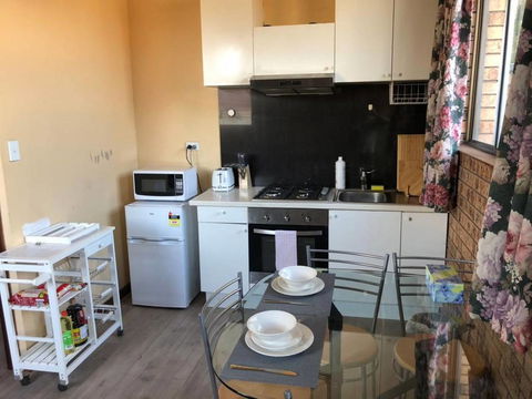 Retro 1bedroom Studio, Close To Airport&CBD - Accommodation Brunswick Heads 1