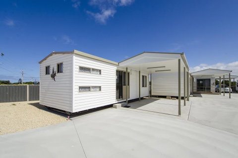 Rocks Retreat Cabin - Seal - Accommodation Brunswick Heads 0