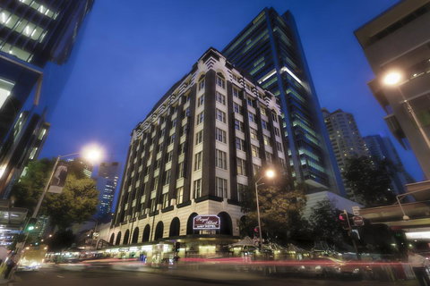 Royal Albert Hotel - Accommodation Brunswick Heads 0